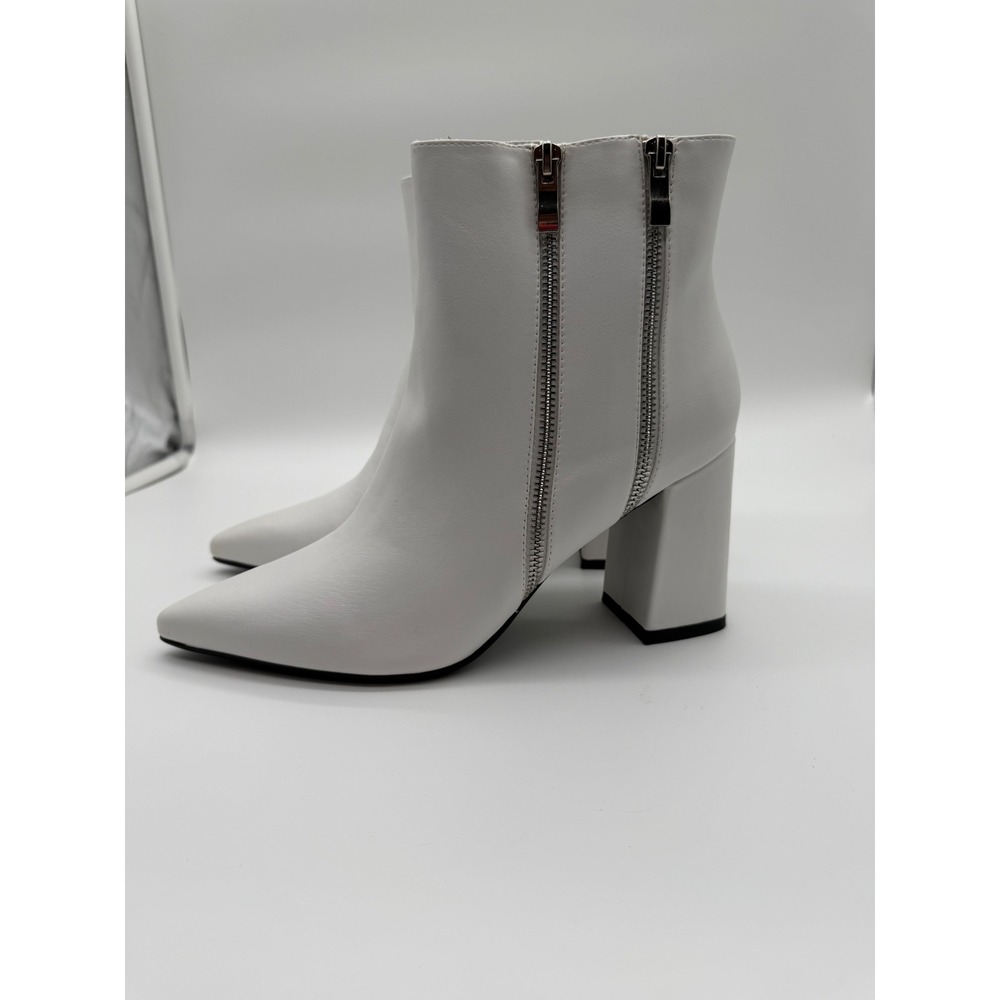 Seven Dials Fionah White Smooth Pointed Toe Block Heel Ankle Boots 9.5 M
